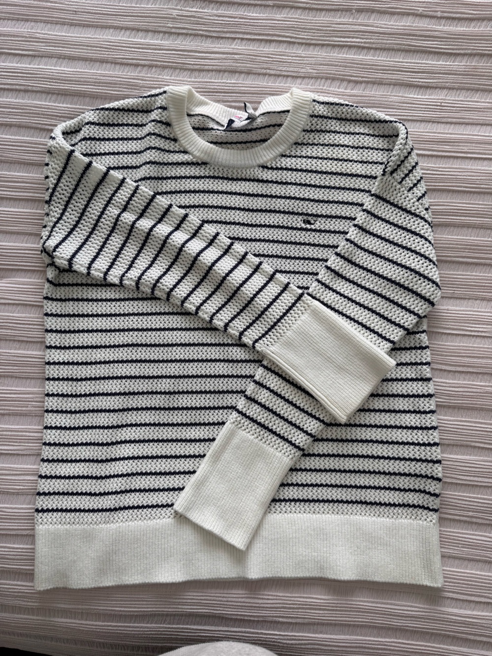 Vineyard Vines Navy Blue Striped sweater
